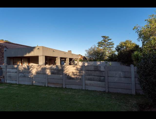 790M² VACANT LAND FOR SALE IN BRACKENHURST
